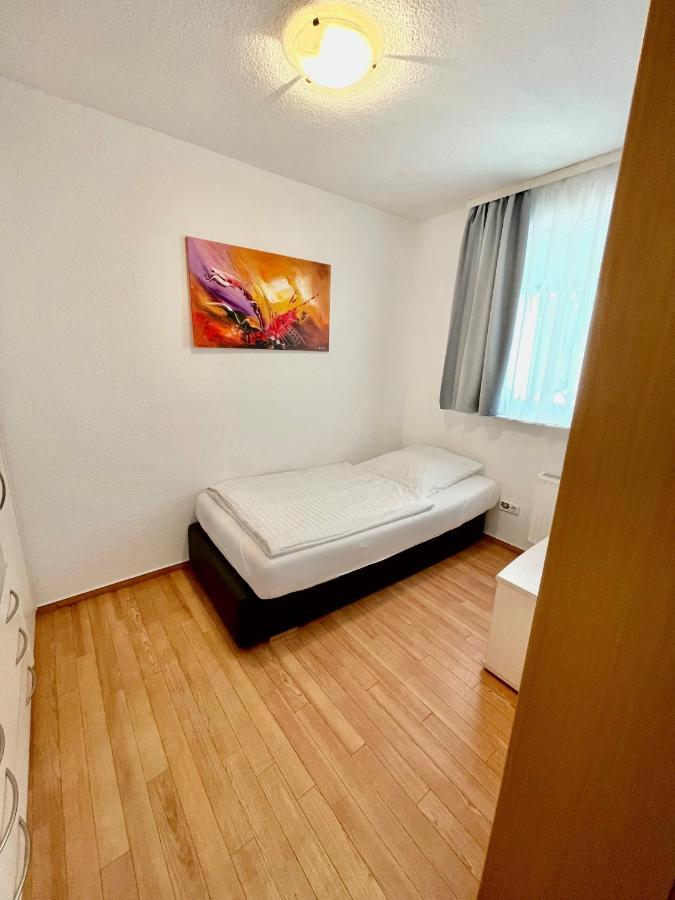 Apartment Fuer Vier Hannover Exteriör bild