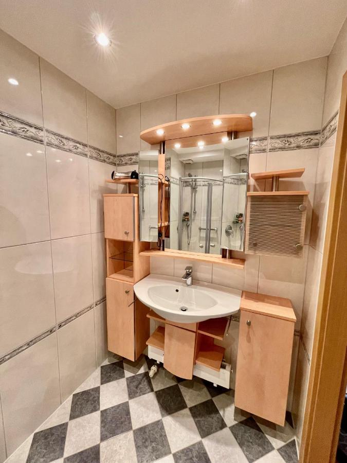 Apartment Fuer Vier Hannover Exteriör bild