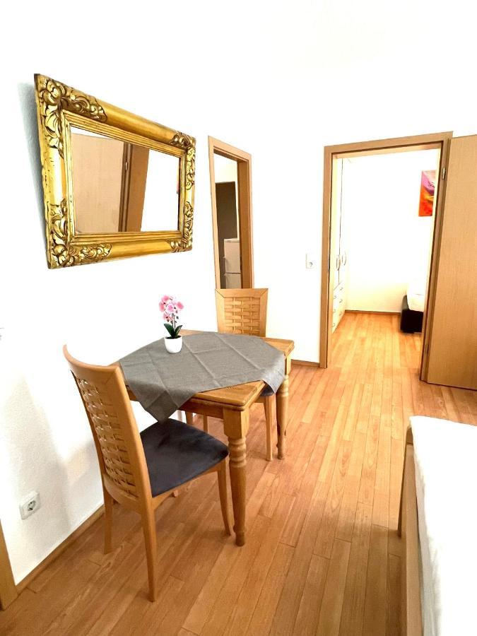 Apartment Fuer Vier Hannover Exteriör bild
